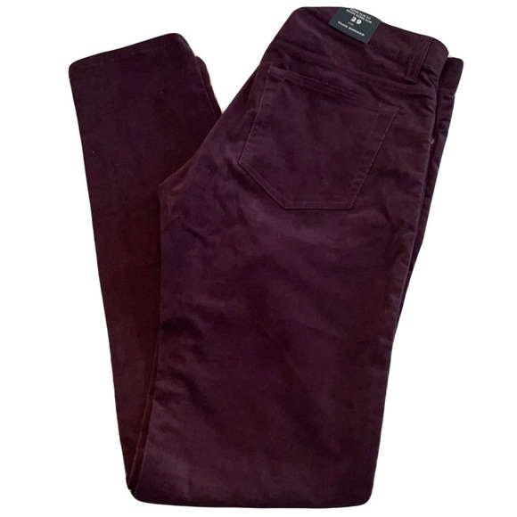 Club Monaco Super Slim Fit Corduroy Pants Burgundy - Picture 3 of 15